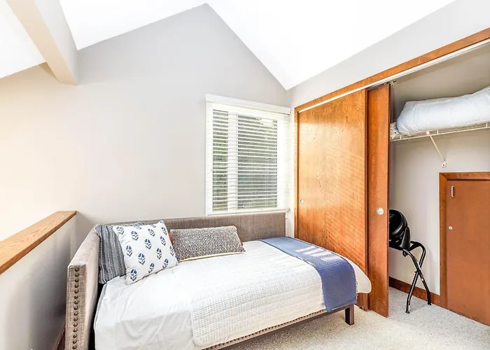 Holiday home Hideaway Cove Galena